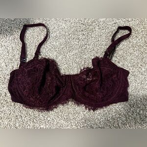 Victoria’s Secret lace bra